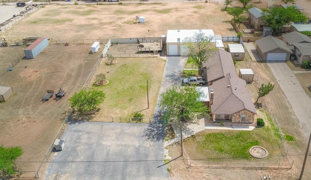 1211 W County Rd 125, Midland, Texas image 39