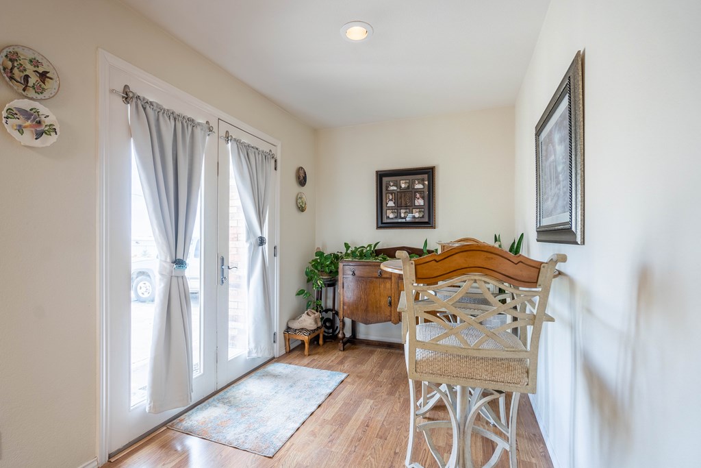1211 W County Rd 125, Midland, Texas image 9