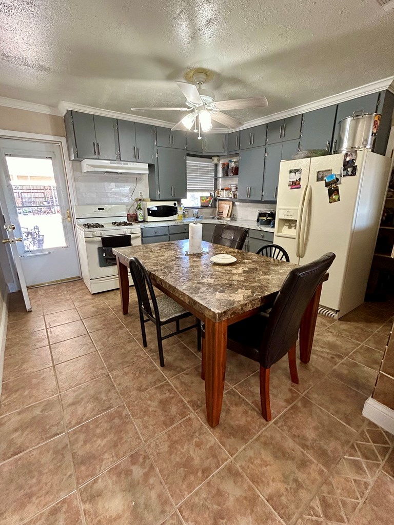 1508 N Valentine St, Fort Stockton, Texas image 5