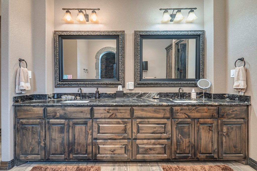 7113 E County Rd 114, Midland, Texas image 30