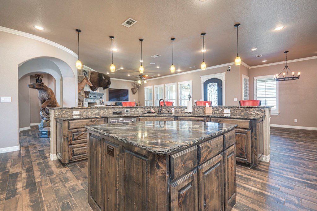7113 E County Rd 114, Midland, Texas image 21