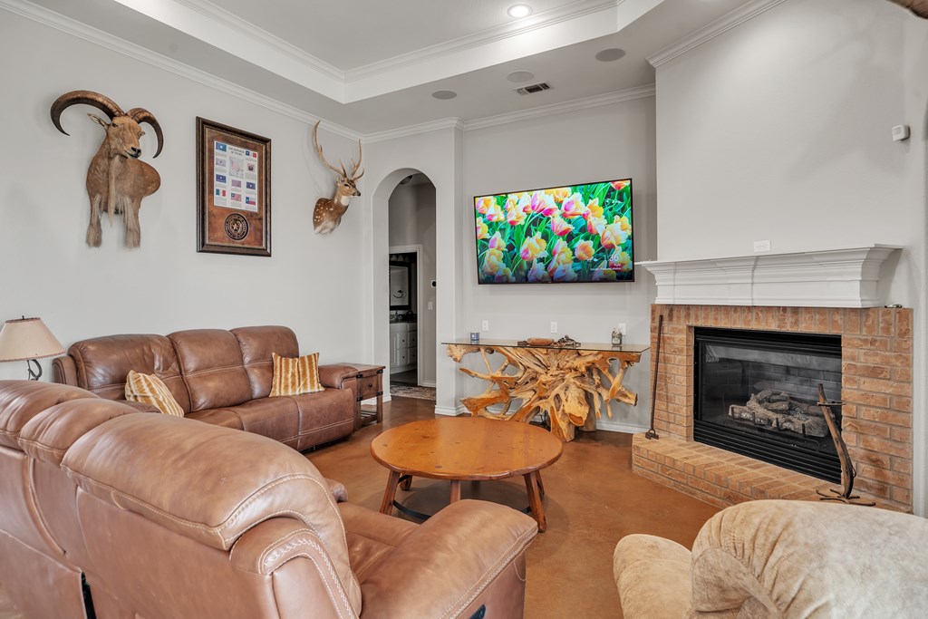 2194 Private Road 2200, Midland, Texas image 5