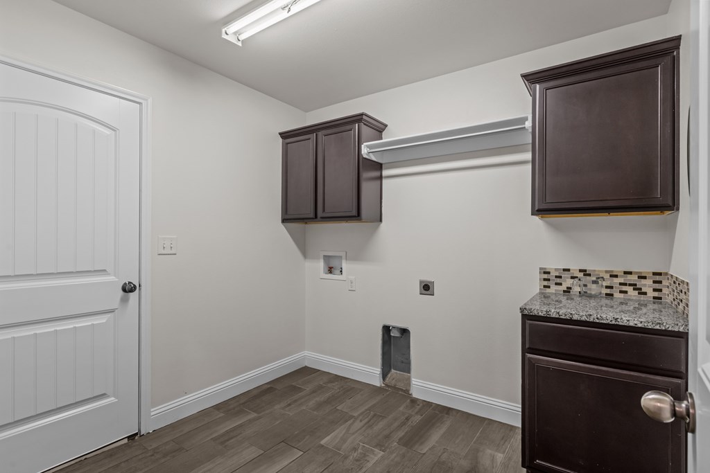 1306 Randolph Lane, Midland, Texas image 15