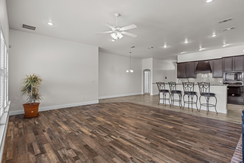 1306 Randolph Lane, Midland, Texas image 14
