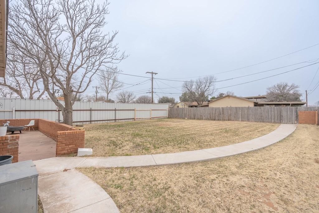 715 Mogford St, Midland, Texas image 20