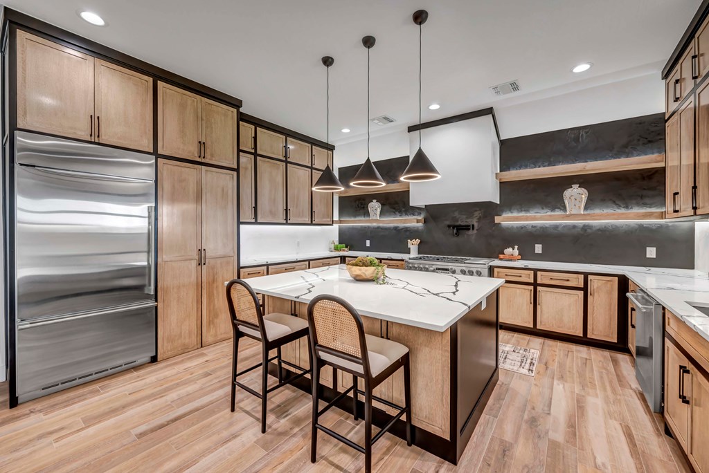 6305 Sister Crk, Midland, Texas image 5