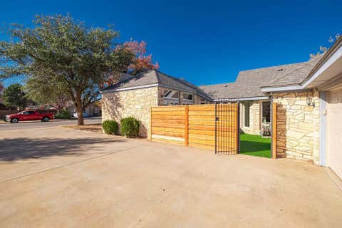 Homes For Rent - 2202 Wydewood Dr<br/> Midland, TX 79707