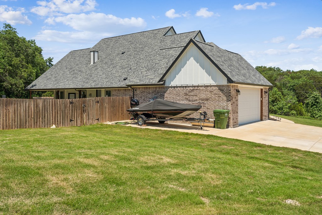 4012 Iron Horse Tr, Granbury, Texas image 37