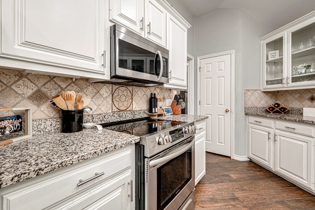 5010 Bluebird Branch Court, Midland, Texas image 34