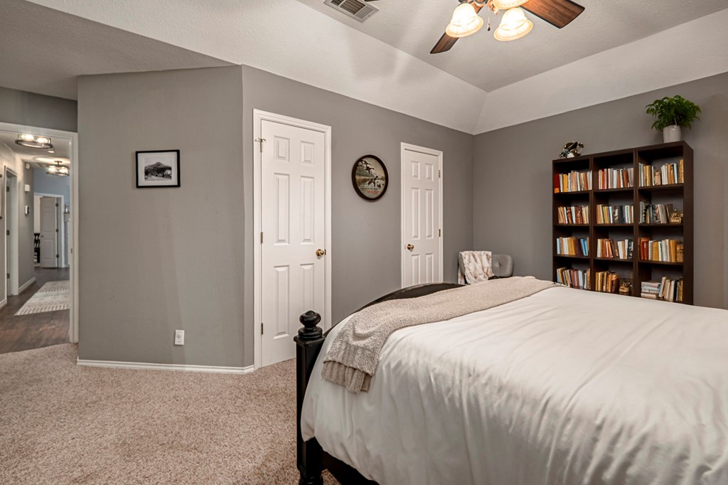 5010 Bluebird Branch Court, Midland, Texas image 9