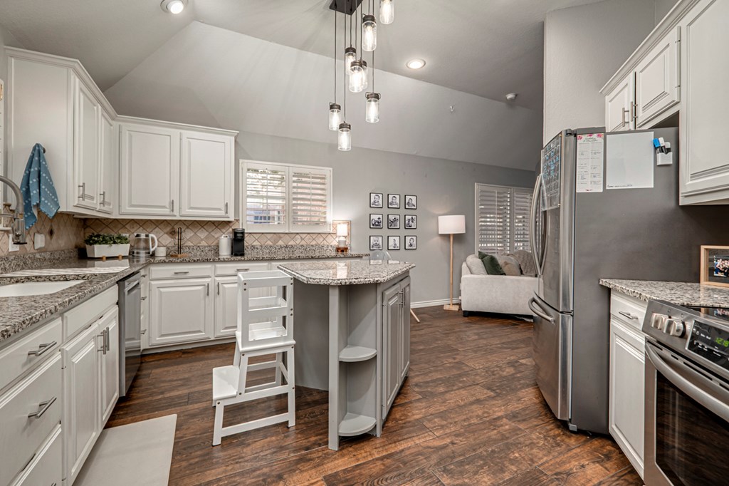 5010 Bluebird Branch Court, Midland, Texas image 36