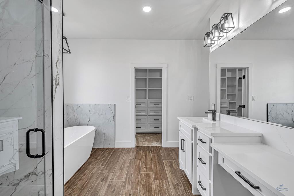 2200 S County Rd 1059, Midland, Texas image 32