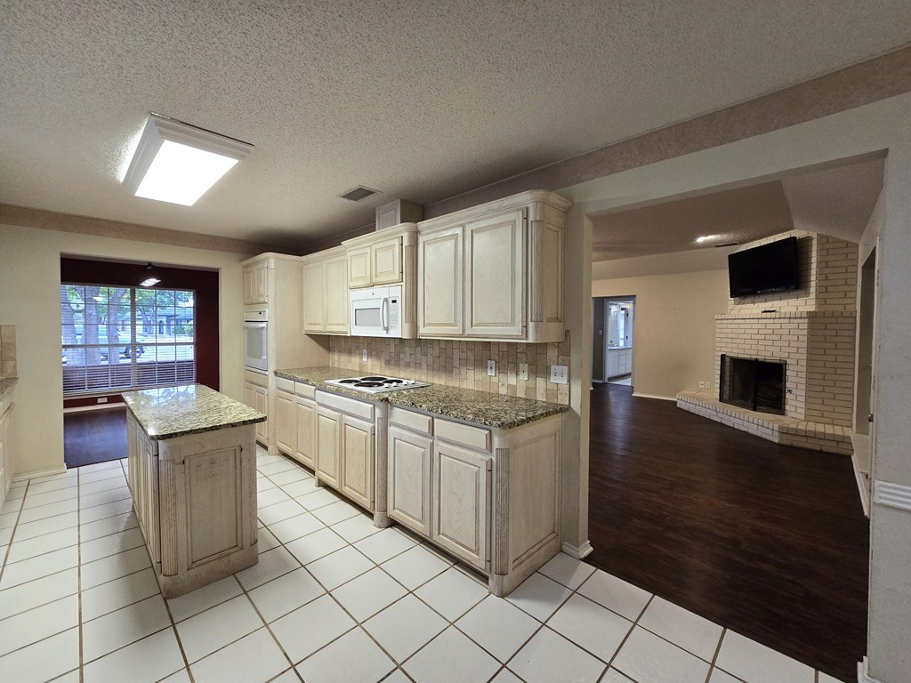 4908 Timber Court, Midland, Texas image 8