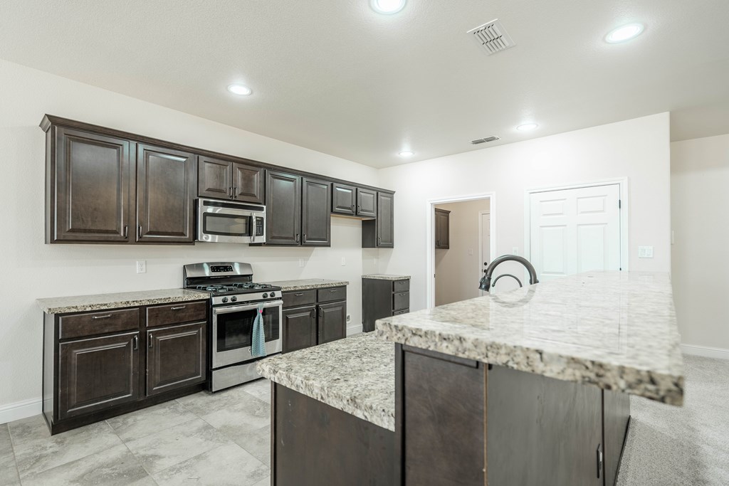 6111 Indigo Sky Ct, Midland, Texas image 7
