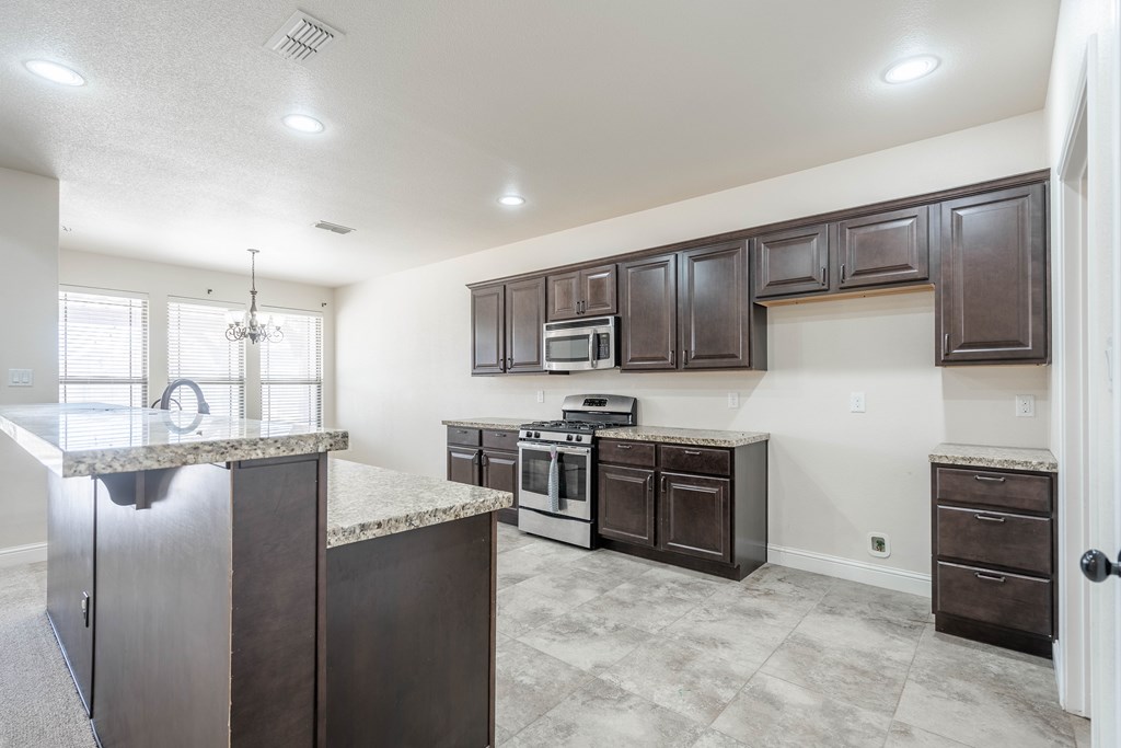 6111 Indigo Sky Ct, Midland, Texas image 13