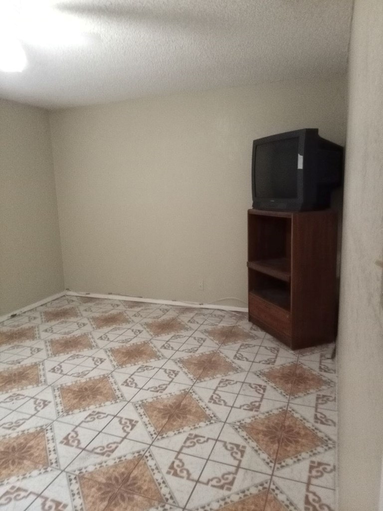 1607 E Pecan Ave, Midland, Texas image 16