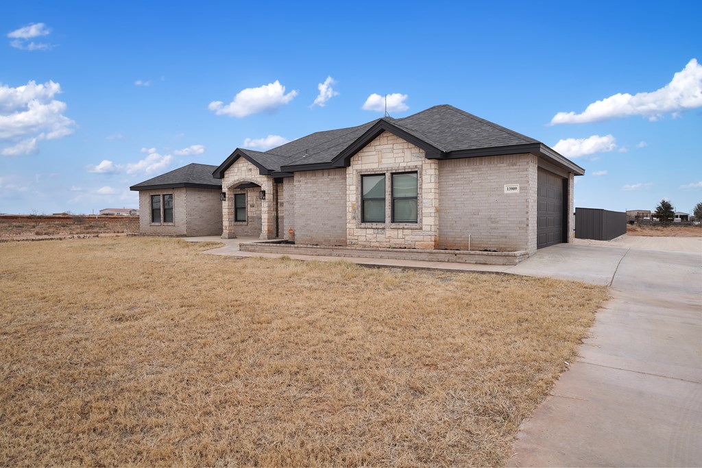 13909 E County Rd 113, Midland, Texas image 2