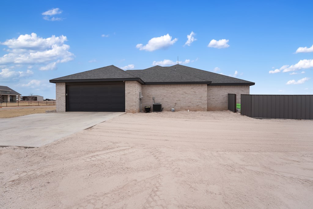 13909 E County Rd 113, Midland, Texas image 3