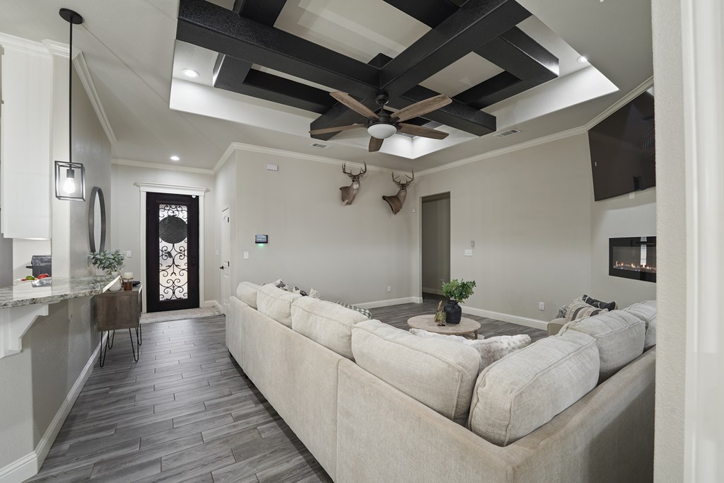 13909 E County Rd 113, Midland, Texas image 6