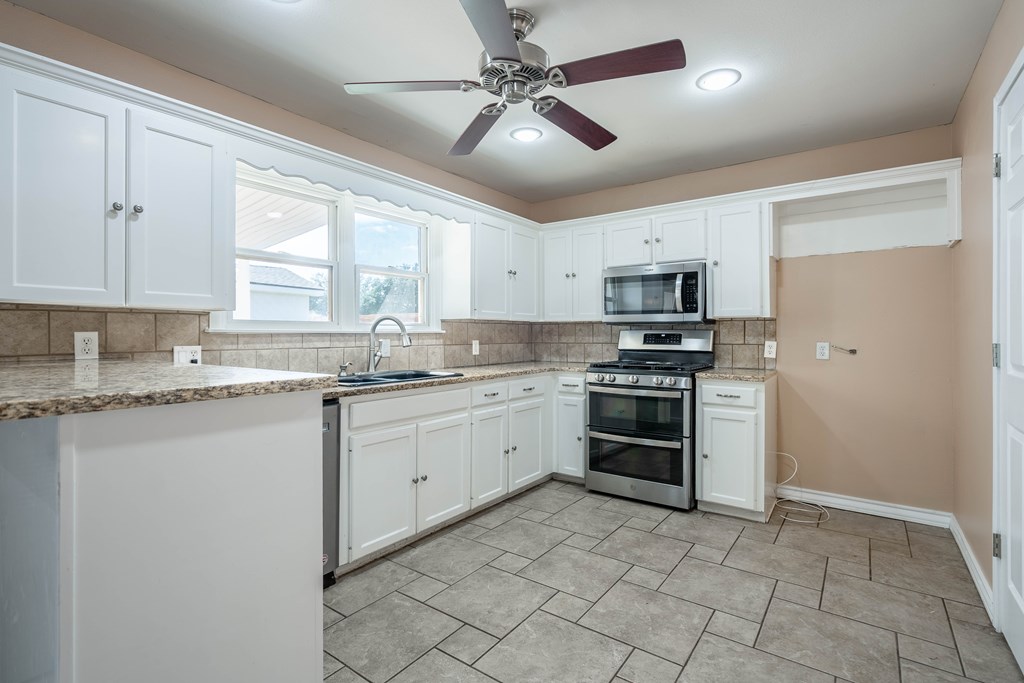 4609 Tanforan Ave, Midland, Texas image 7
