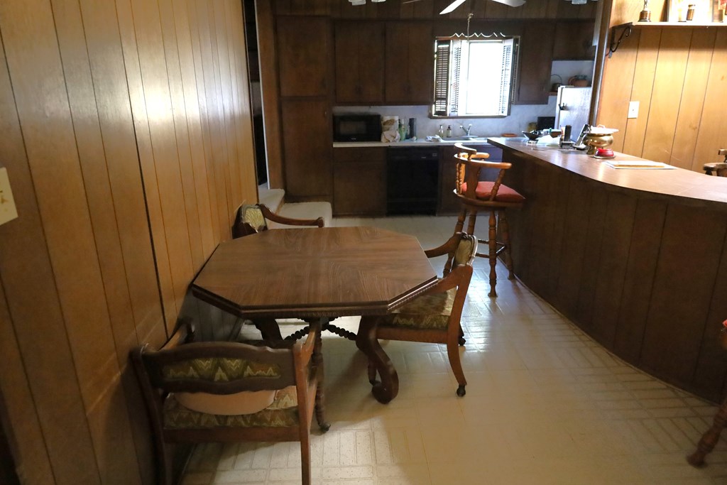503 E Richards Street, Sanderson, Texas image 11