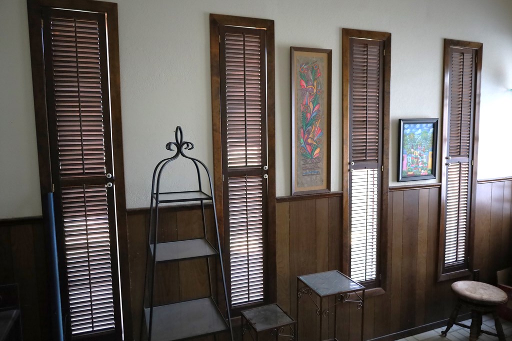 503 E Richards Street, Sanderson, Texas image 4