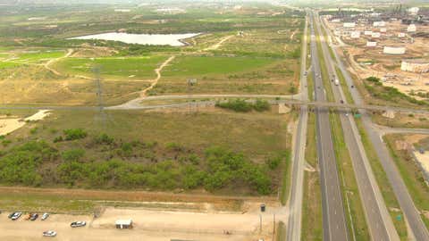 Vacant Land For Sale - 5100 S Service Rd<br/> Howard County, Big Spring, TX 79720