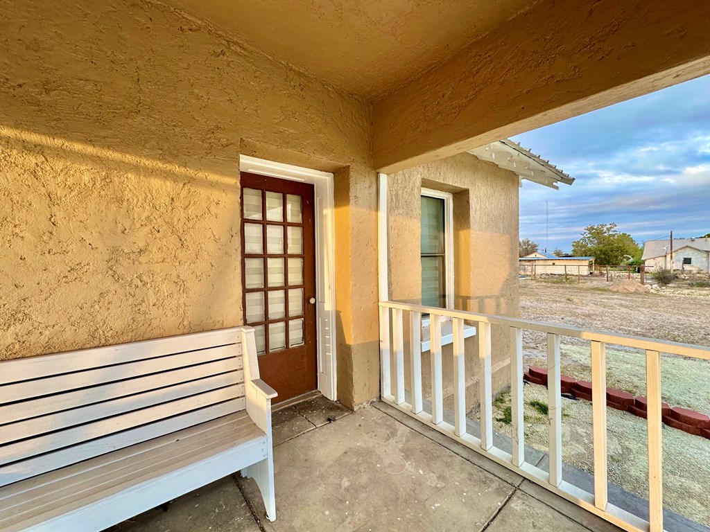 610 W Callaghan, Fort Stockton, Texas image 4