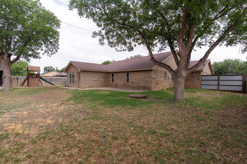 10905 E County Rd 107, Midland, Texas image 26