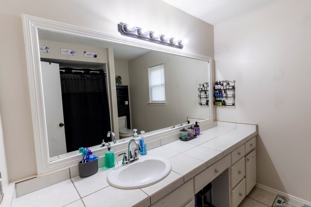10905 E County Rd 107, Midland, Texas image 14
