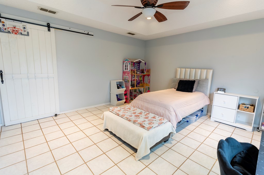 10905 E County Rd 107, Midland, Texas image 21