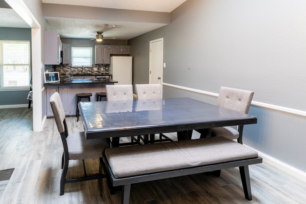10905 E County Rd 107, Midland, Texas image 5