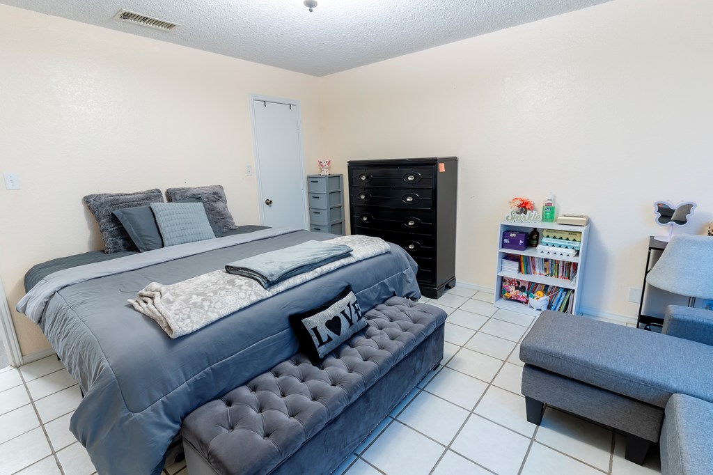 10905 E County Rd 107, Midland, Texas image 17