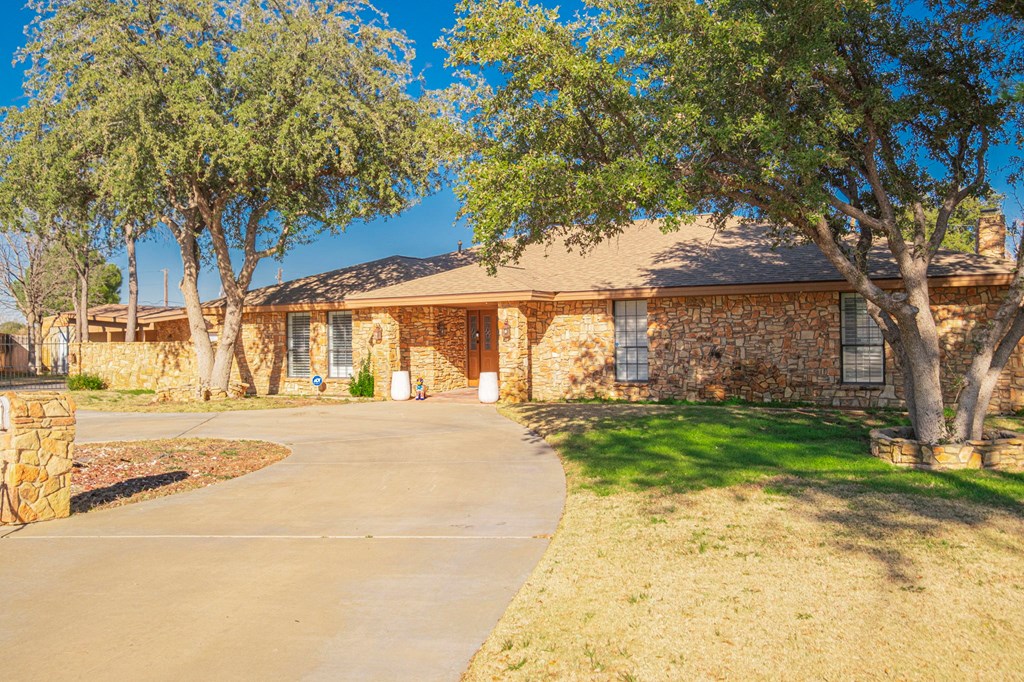 6 Bristol Court, Odessa, Texas image 2