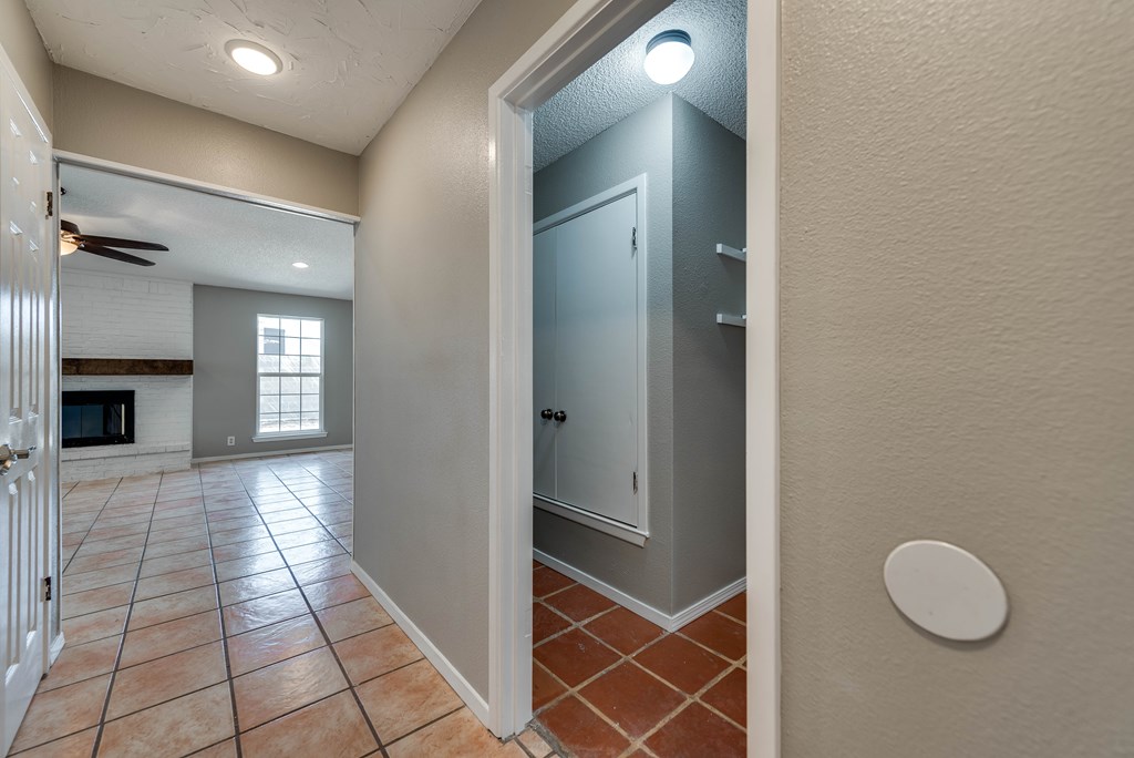 4503 Palmer Dr, Midland, Texas image 5