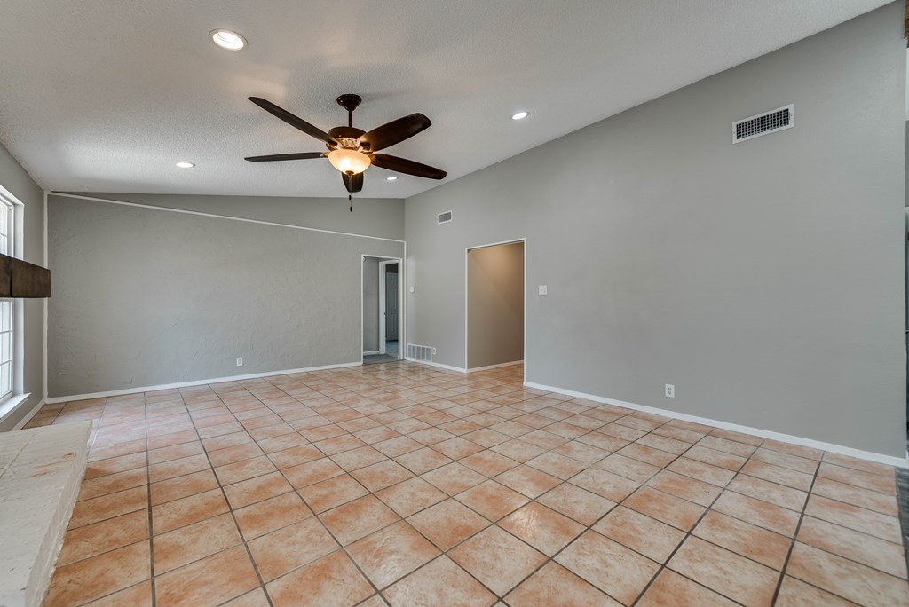 4503 Palmer Dr, Midland, Texas image 8