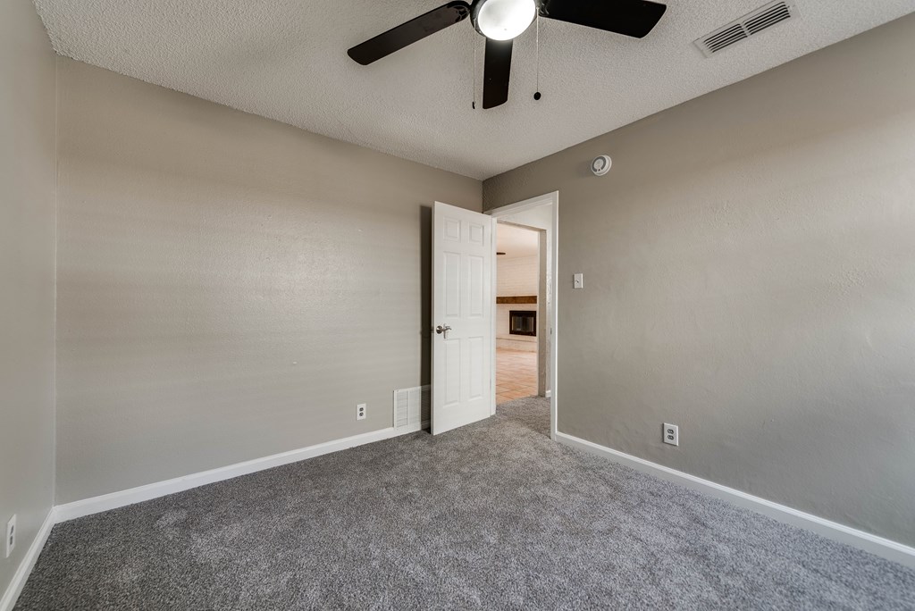 4503 Palmer Dr, Midland, Texas image 25