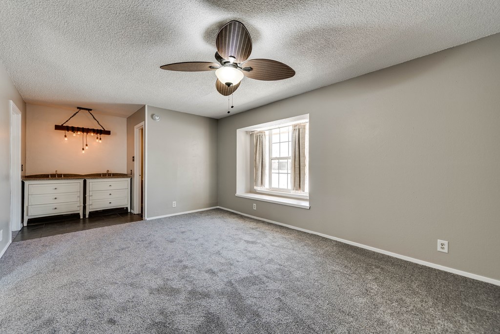 4503 Palmer Dr, Midland, Texas image 14