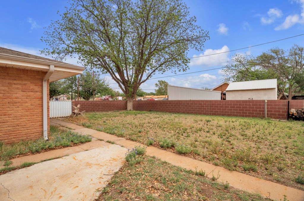 312 N Main St, Coahoma, Texas image 25