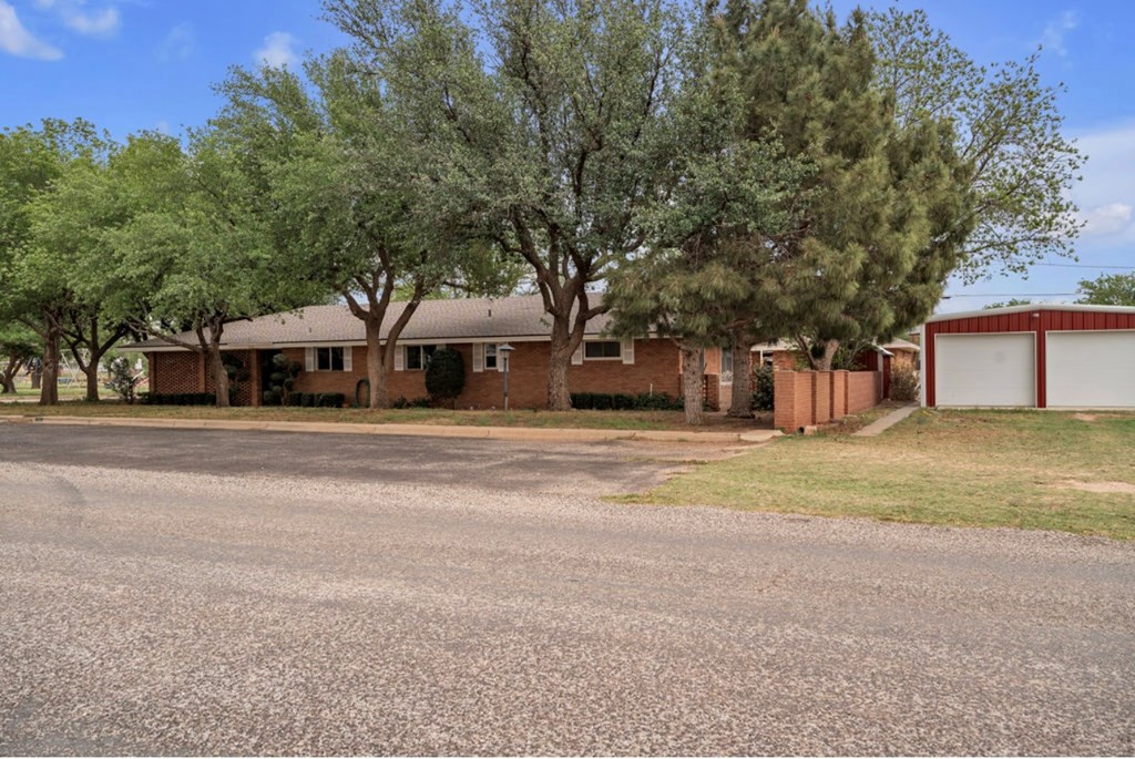 312 N Main St, Coahoma, Texas image 3