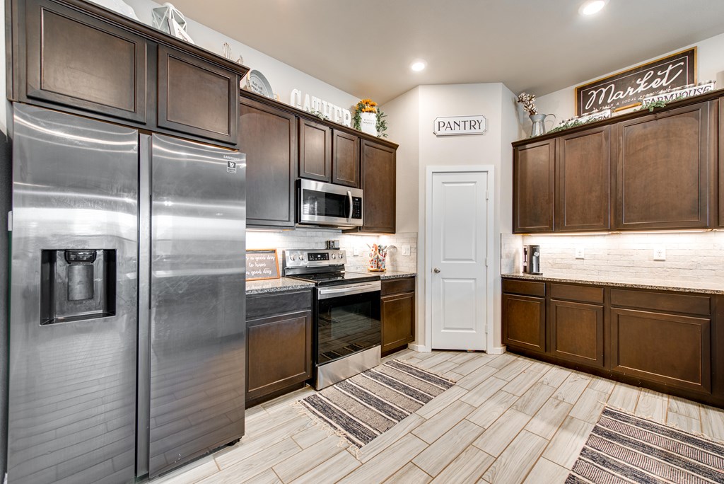 6823 Husk St, Midland, Texas image 11