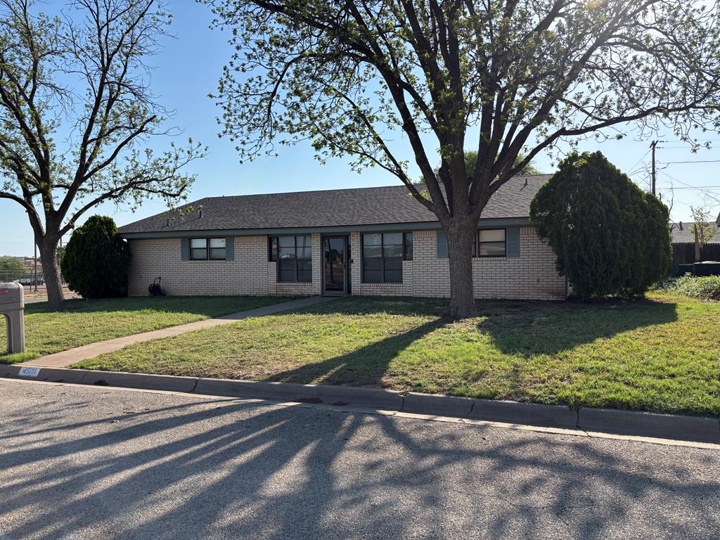 4500 Fredonia, Snyder, Texas image 1