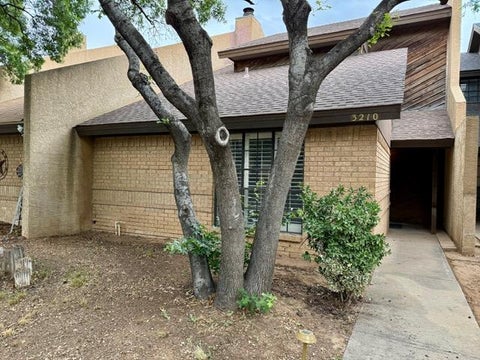 Townhouse For Sale - 3210 Elma Dr<br/> Midland County, Midland, TX 79707