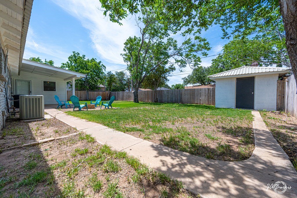 2502 Frontier Ave, Midland, Texas image 35