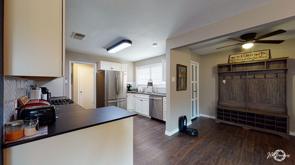 2502 Frontier Ave, Midland, Texas image 18