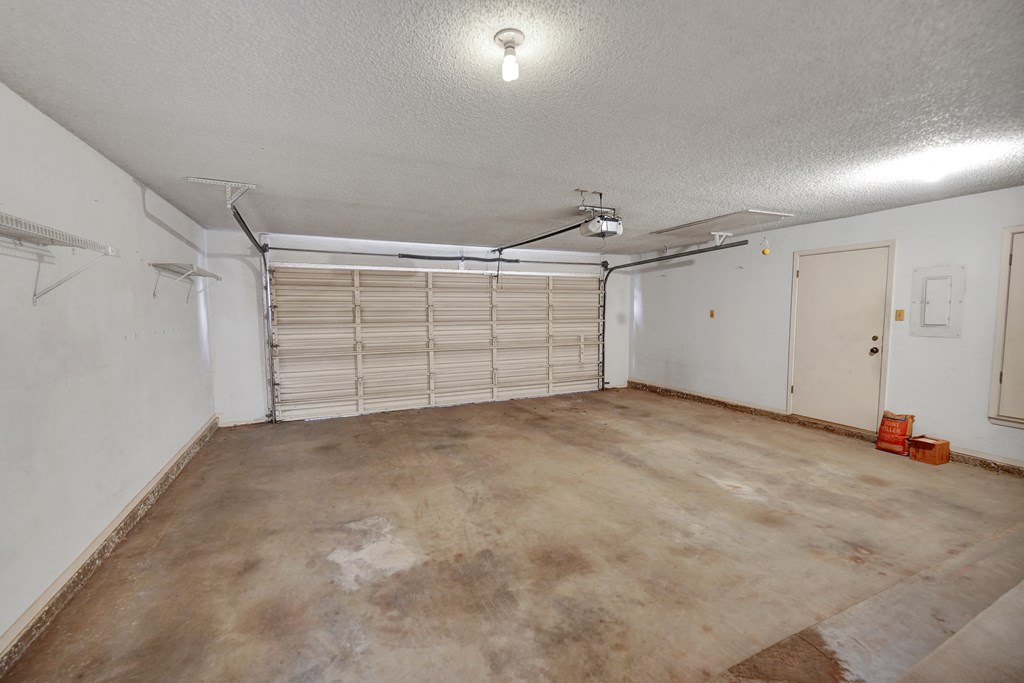 2500 W Wadley Ave, Midland, Texas image 25