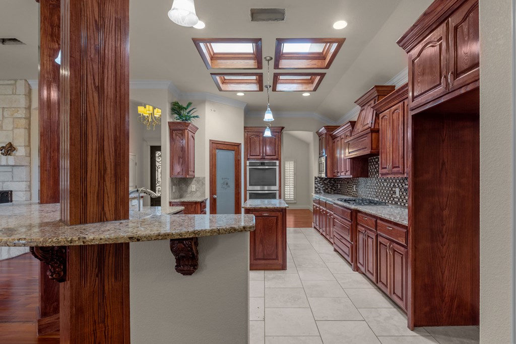 2801 Savoy Place, Midland, Texas image 7