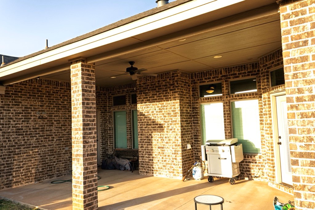 2106 S County Rd 1054, Midland, Texas image 30