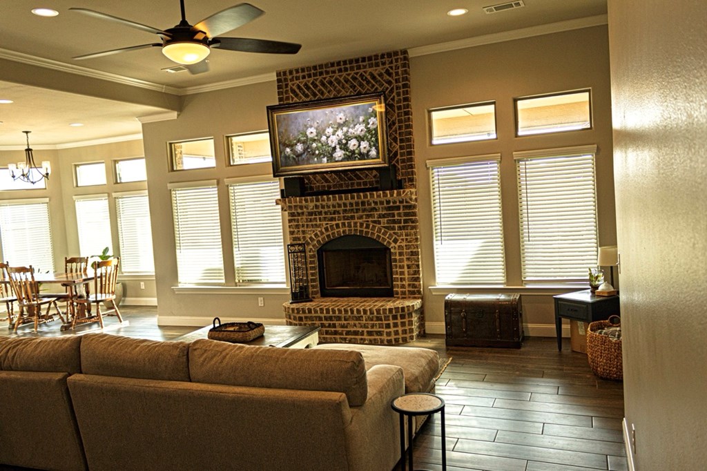 2106 S County Rd 1054, Midland, Texas image 14