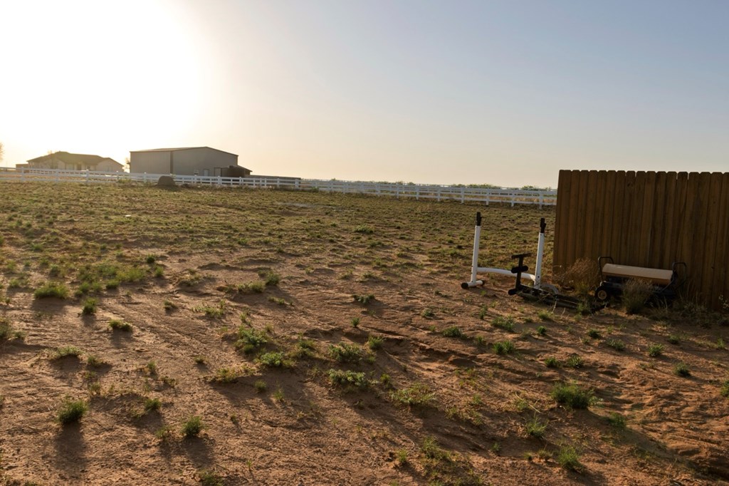 2106 S County Rd 1054, Midland, Texas image 36